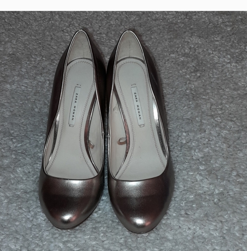 ZARA ROUND TOE Mettalic Round Toe Pumps Size 8 - Picture 16 of 16